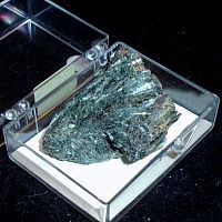 Actinolite_MPB026.JPG