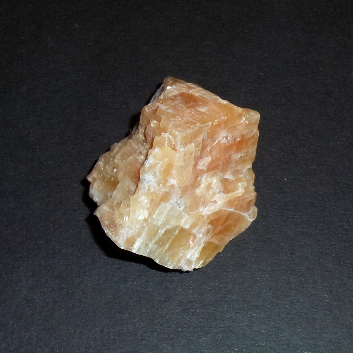 Calcite-Orange-MPB-B001.JPG