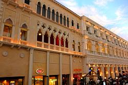 Venetian-2011-043.JPG