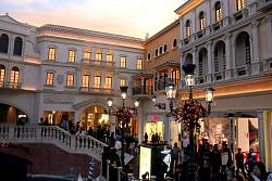 Venetian-2011-044.JPG